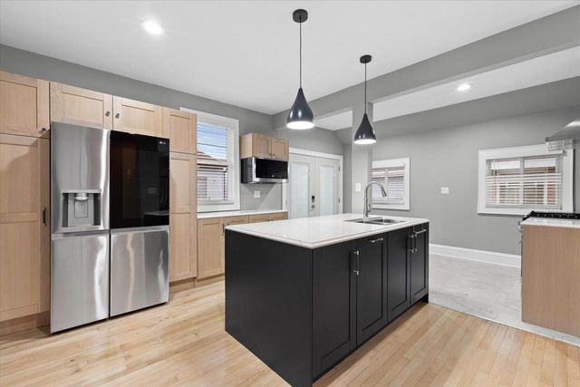 3654 E VAN NORMAN AVENUE, Cudahy, WI 53110