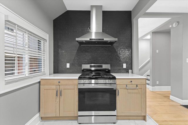 3654 E VAN NORMAN AVENUE, Cudahy, WI 53110