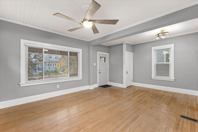 3654 E VAN NORMAN AVENUE, Cudahy, WI 53110