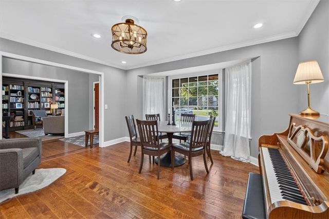3516 W 101st Terrace, Leawood, KS 66206