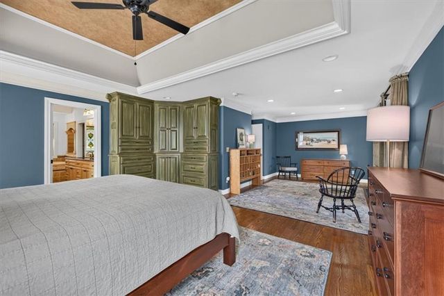 3516 W 101st Terrace, Leawood, KS 66206