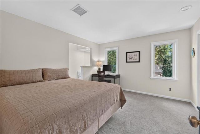 3516 W 101st Terrace, Leawood, KS 66206