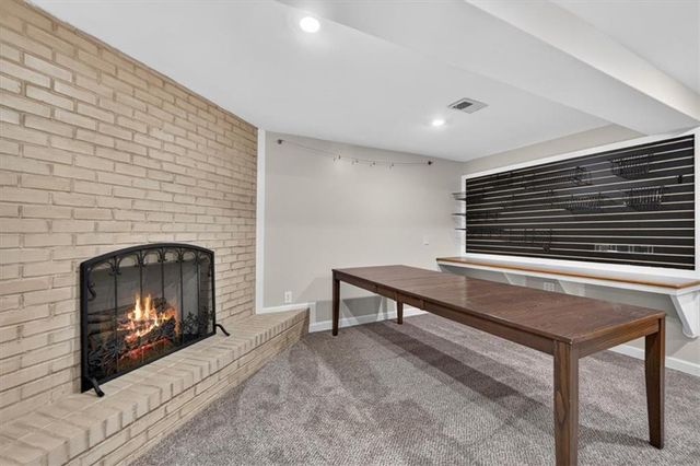 3516 W 101st Terrace, Leawood, KS 66206