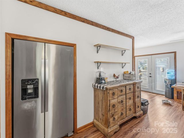 31 Sunset Drive, Asheville, NC 28806