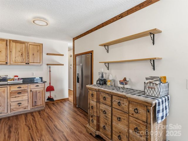 31 Sunset Drive, Asheville, NC 28806