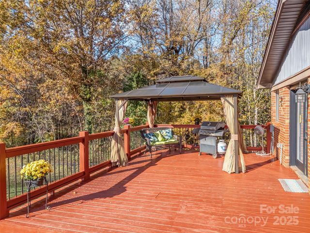 31 Sunset Drive, Asheville, NC 28806