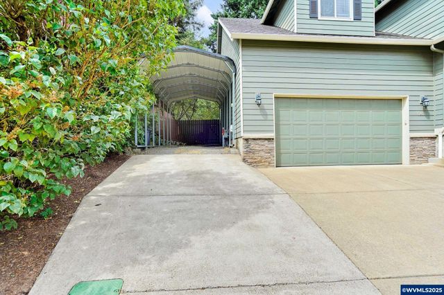 5403 Tullimoor St SE, Salem, OR 97306