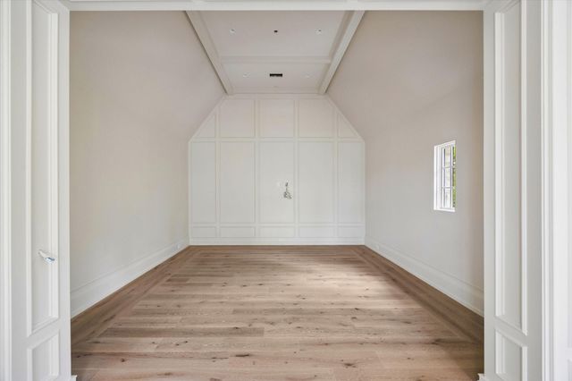 19 Willowron Drive, Houston, TX 77024