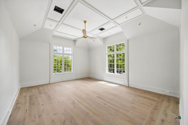19 Willowron Drive, Houston, TX 77024