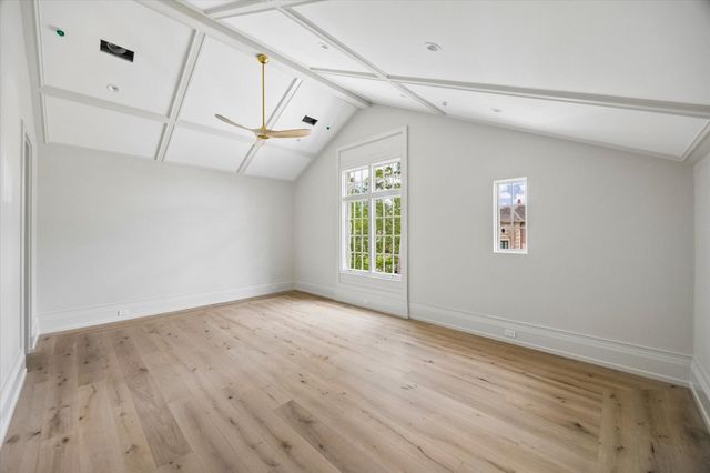 19 Willowron Drive, Houston, TX 77024
