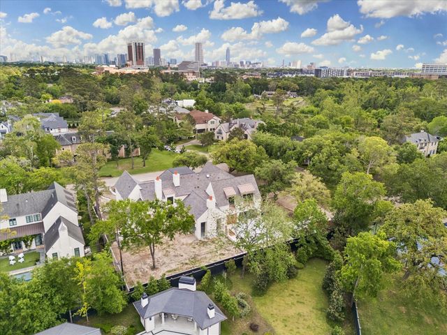 19 Willowron Drive, Houston, TX 77024