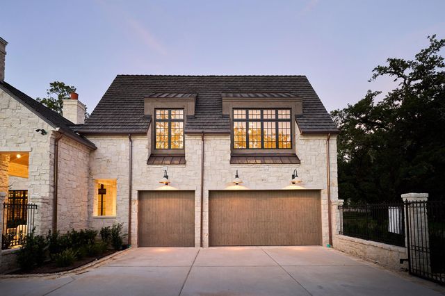 19 Willowron Drive, Houston, TX 77024