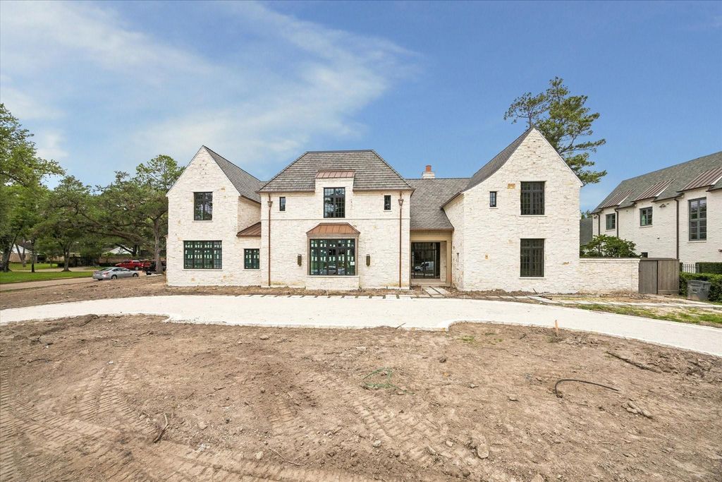 19 Willowron Drive, Houston, TX 77024