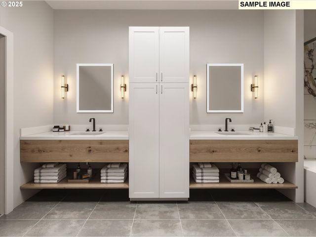 530 4th St 9, Lake Oswego, OR 97034