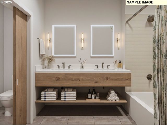 530 4th St 9, Lake Oswego, OR 97034