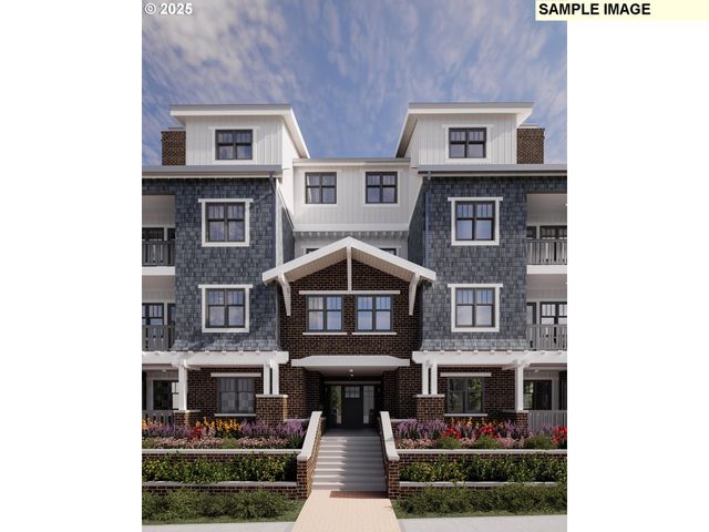 530 4th St 9, Lake Oswego, OR 97034