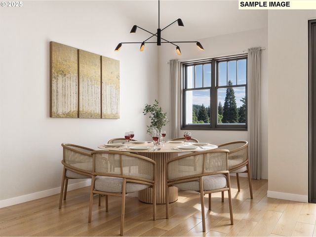 530 4th St 9, Lake Oswego, OR 97034