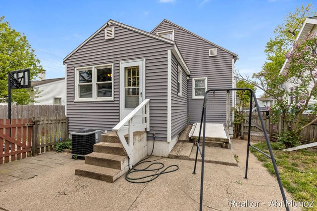 354 Brown Street, Grand Rapids, MI 49507