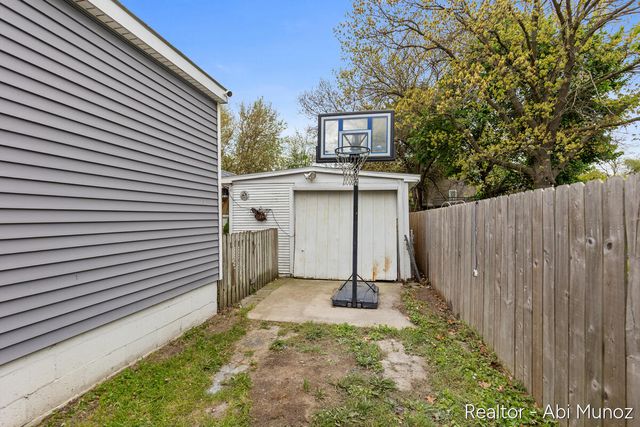 354 Brown Street, Grand Rapids, MI 49507