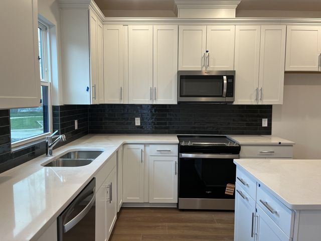 520 Cityscape Dr, Nashville, TN 37218