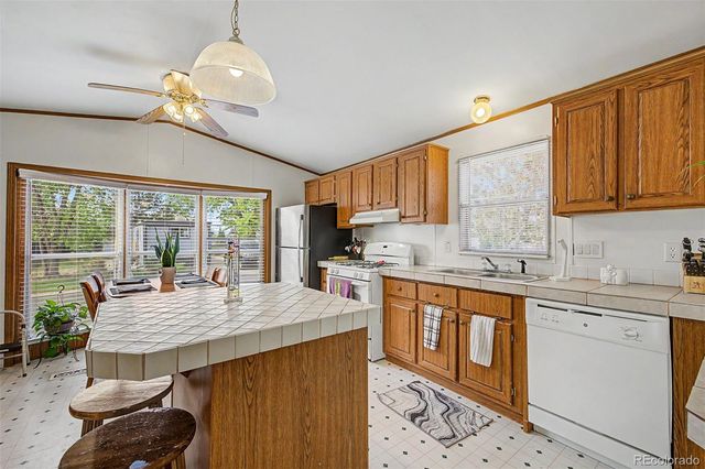2100 W 100th Avenue, Thornton, CO 80260