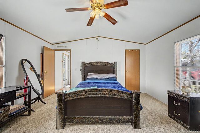 2100 W 100th Avenue, Thornton, CO 80260