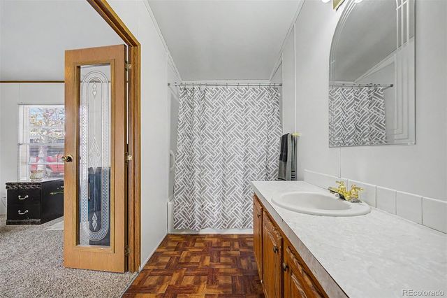 2100 W 100th Avenue, Thornton, CO 80260