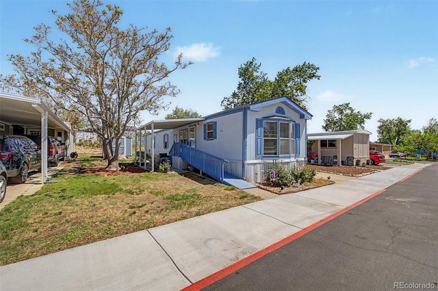 2100 W 100th Avenue, Thornton, CO 80260