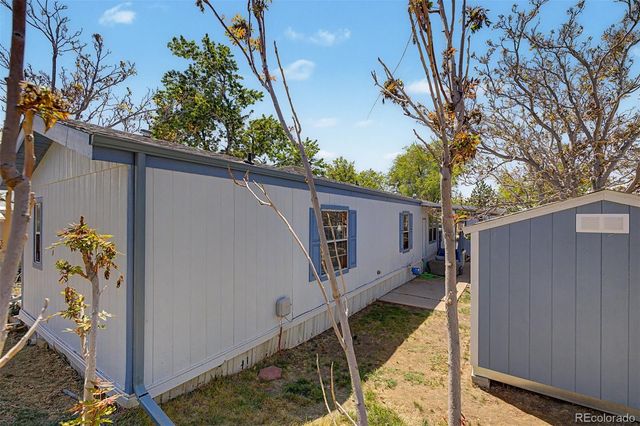 2100 W 100th Avenue, Thornton, CO 80260