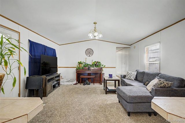 2100 W 100th Avenue, Thornton, CO 80260