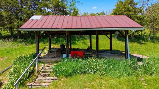 381 N Rays Fork Road, Sadieville, KY 40370