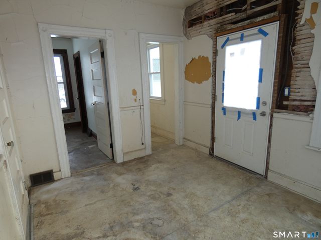 46 York Street, Bridgeport, CT 06610