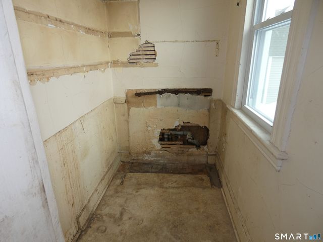 46 York Street, Bridgeport, CT 06610