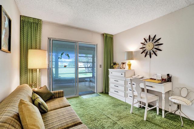 2049 Lyndhurst, Deerfield Beach, FL 33442