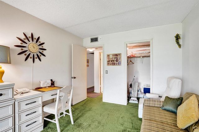 2049 Lyndhurst, Deerfield Beach, FL 33442