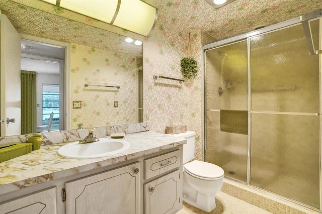 2049 Lyndhurst, Deerfield Beach, FL 33442