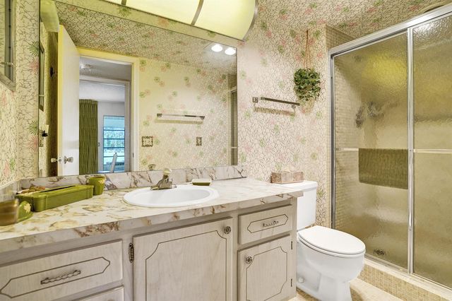2049 Lyndhurst, Deerfield Beach, FL 33442