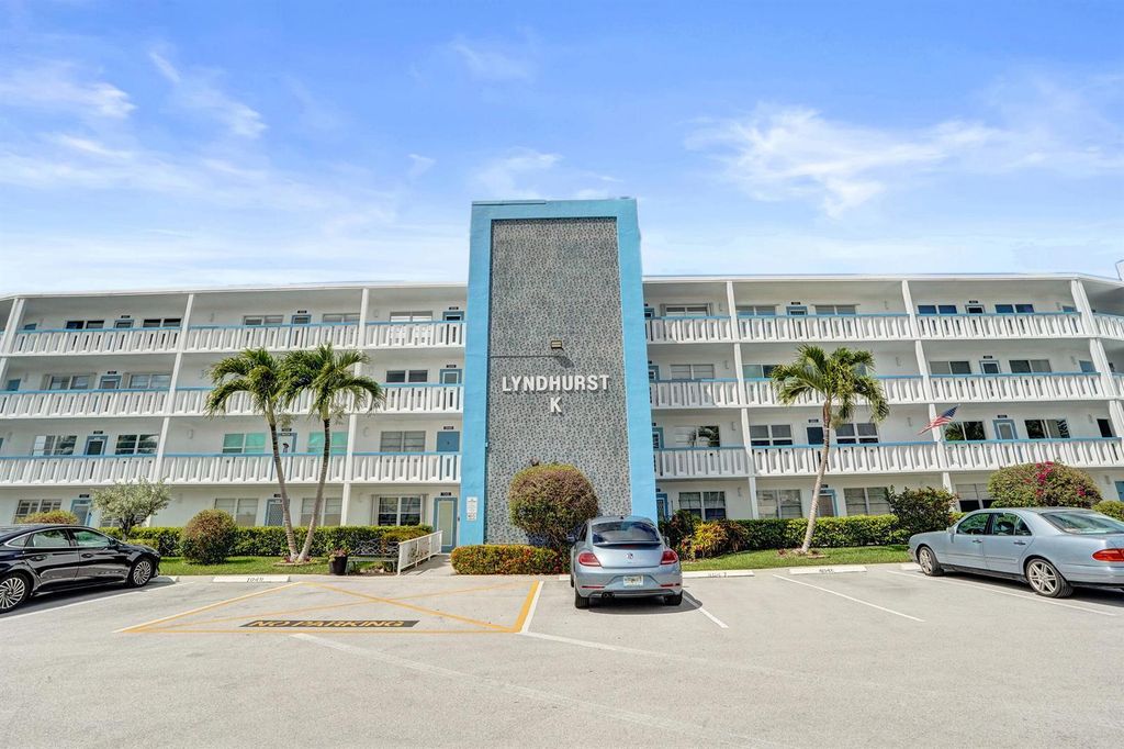 2049 Lyndhurst, Deerfield Beach, FL 33442