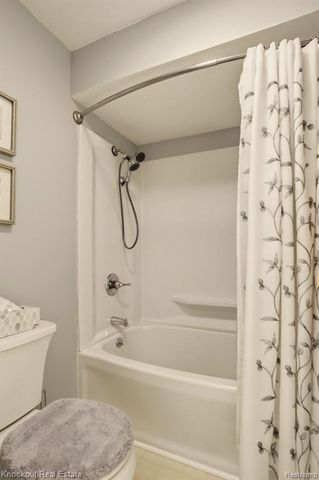 239 Churchgrove Road, Frankenmuth, MI 48734