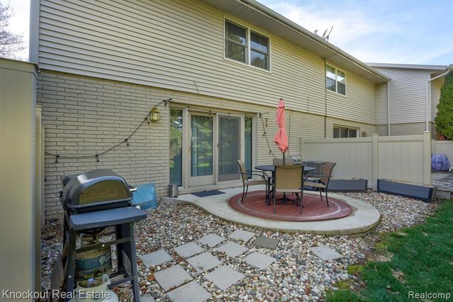 239 Churchgrove Road, Frankenmuth, MI 48734
