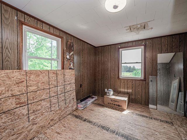205 S Mariah Street, Winslow, IN 47598