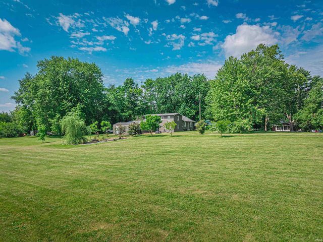 205 S Mariah Street, Winslow, IN 47598