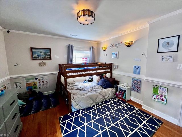 2012 Oak Leaf LN, Virginia Beach, VA 23455