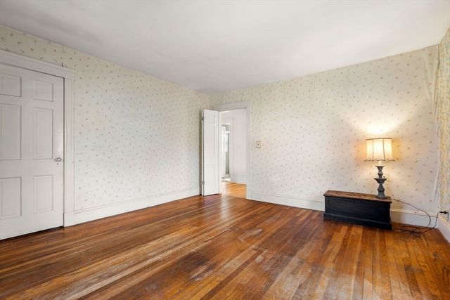 15 Preston Beach Rd, Marblehead, MA 01945