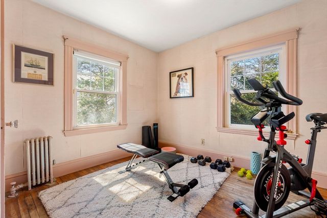 15 Preston Beach Rd, Marblehead, MA 01945