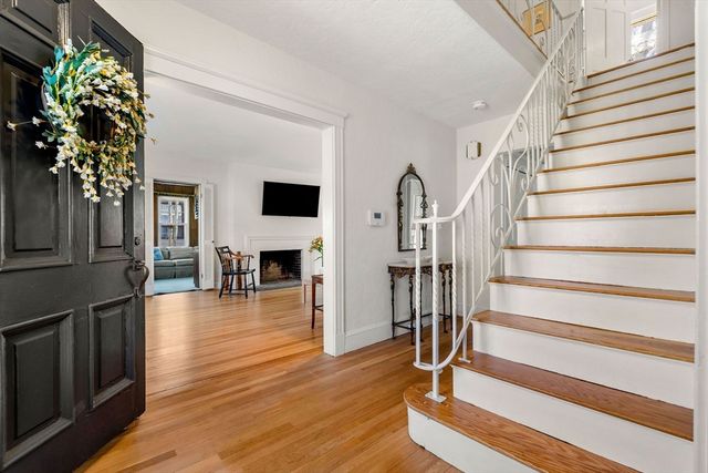 15 Preston Beach Rd, Marblehead, MA 01945