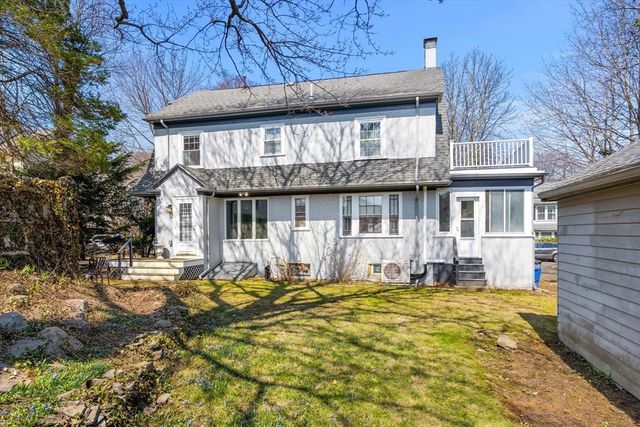 15 Preston Beach Rd, Marblehead, MA 01945