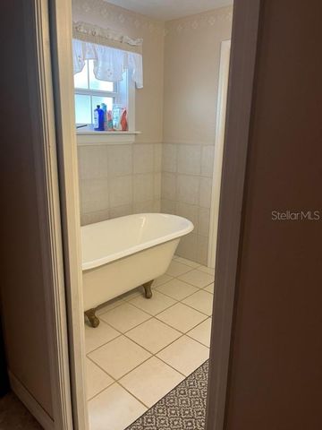 310 CLAYTON ROAD, Auburndale, FL 33823