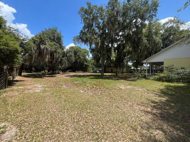 310 CLAYTON ROAD, Auburndale, FL 33823