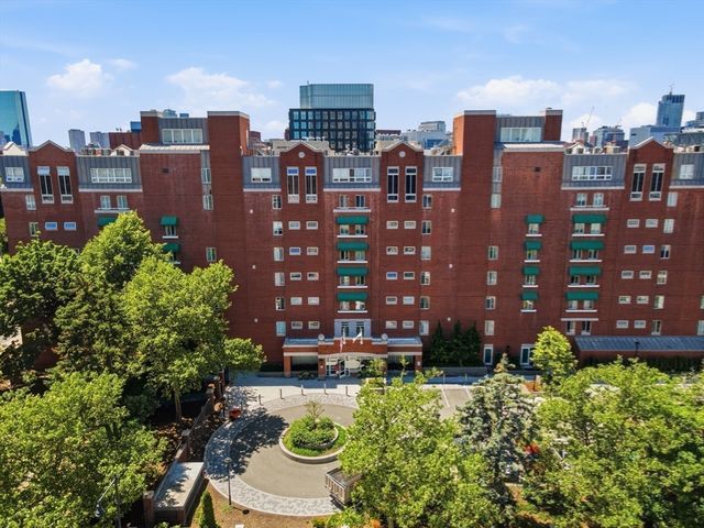 6 Canal Park 303, Cambridge, MA 02141